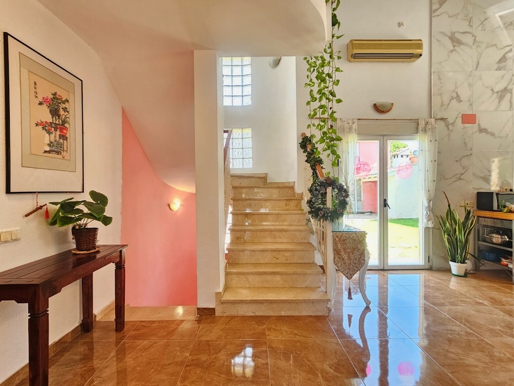 Property 2520 - Image 20